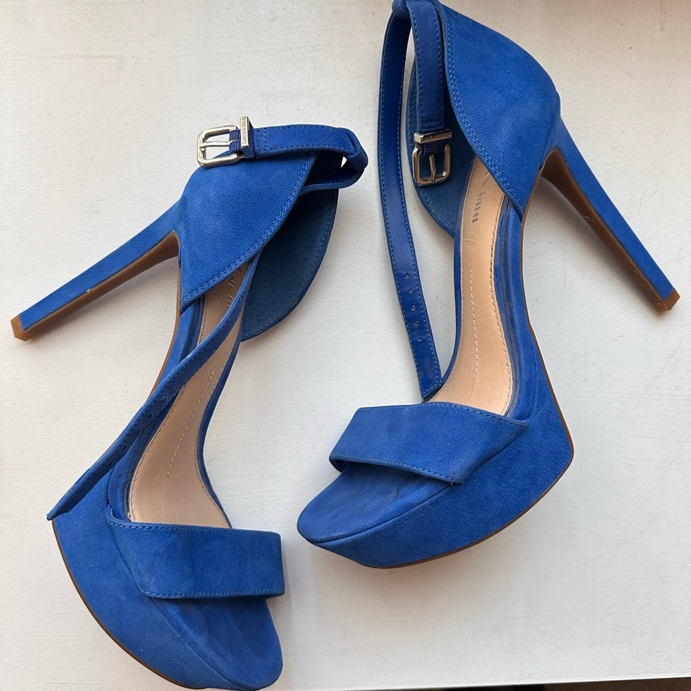Gianni Bini Vibrant Blue Suede Heels
